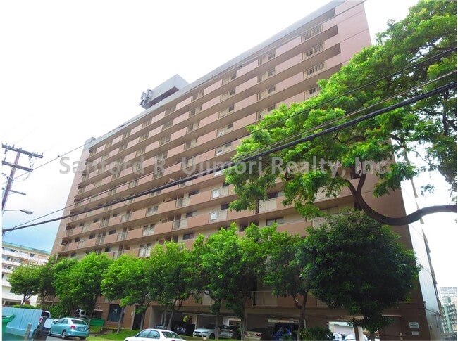Building Photo - 1415 Liholiho St