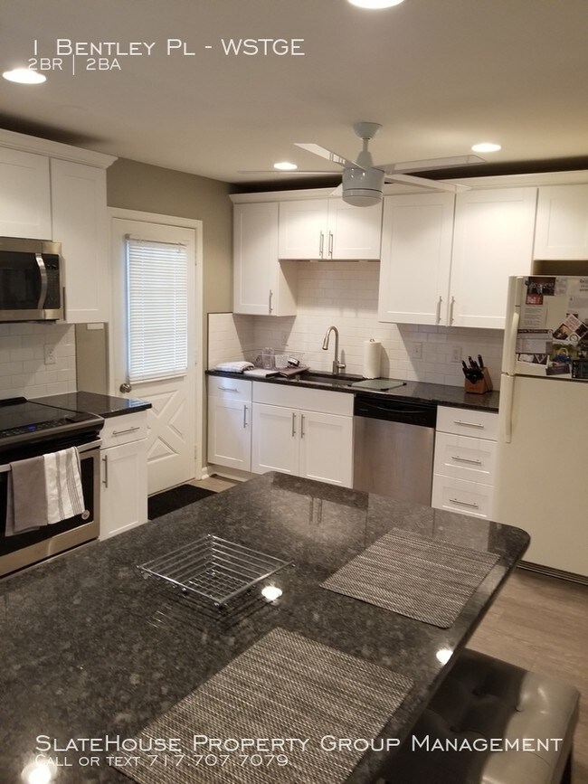 Building Photo - 2 Bed, 2.5 Bath TownHome, Pet Friendly!