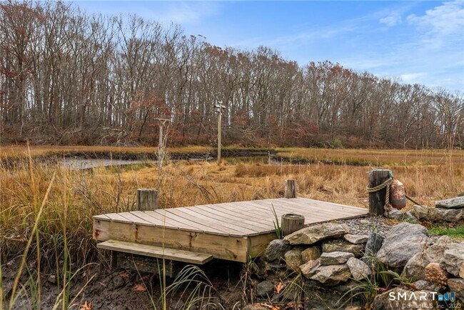 Foto del edificio - 33 Marshfield Rd