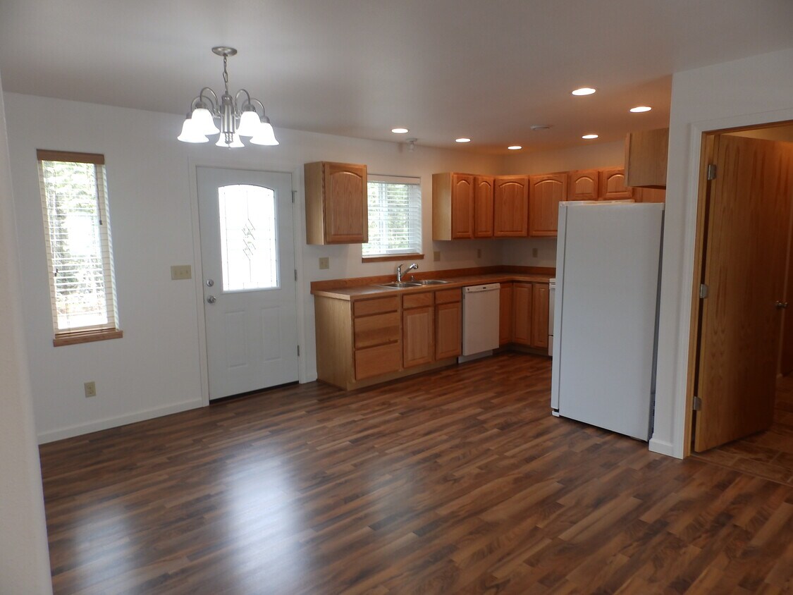 36353 Dawn Dr Unit 1, Soldotna, AK 99669 Apartments in Soldotna, AK