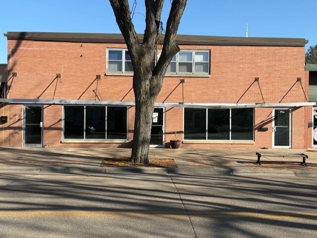 Primary Photo - 2241-2243 Franklin St