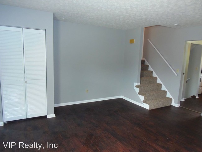 Building Photo - 3054 Woodgrove Dr
