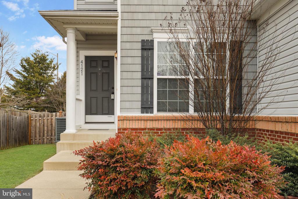 4121 Agency Loop, Triangle, VA 22172 - House Rental in Triangle, VA ...