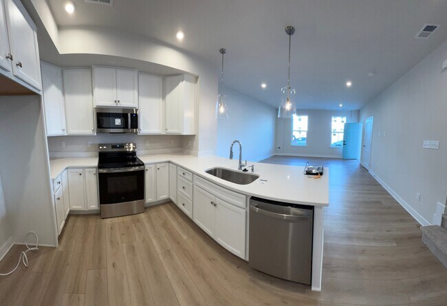 Building Photo - 2846 Calgary Ln