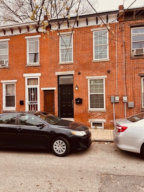 Primary Photo - 344 N Sloan St