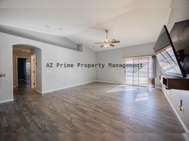 Foto del edificio - 1633 E Beautiful Ln