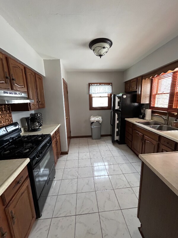 Foto del edificio - 206 Monmoor Ave