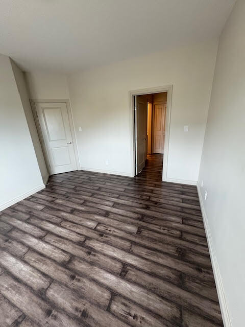 Photo du bâtiment - 1501 8 Ave