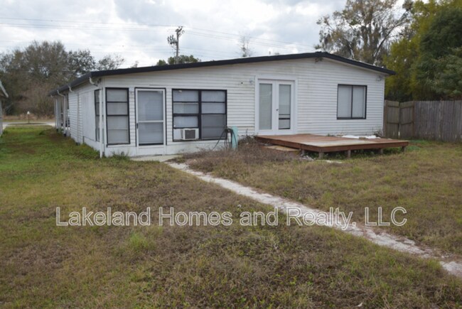 Foto del edificio - 3134 Skyview Dr