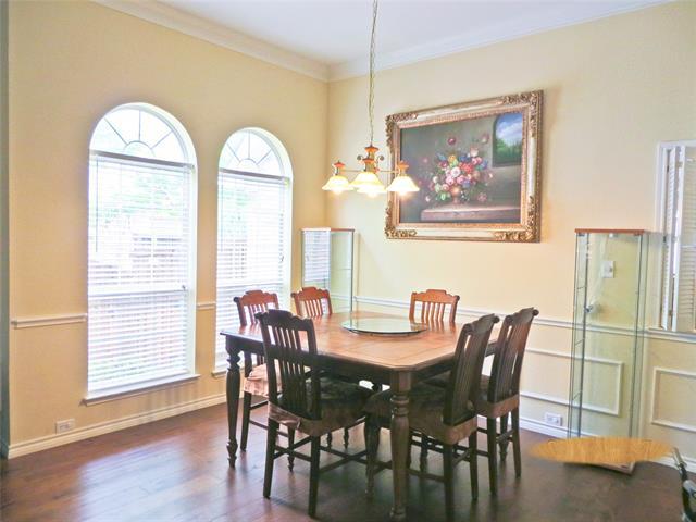 Building Photo - 6768 Burr Oak Dr