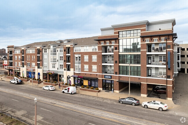 The Landing St. Louis - The Landing St. Louis Apartments