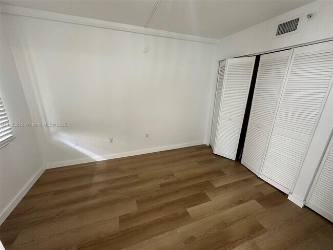 Building Photo - 8700 SW 133rd Avenue Rd