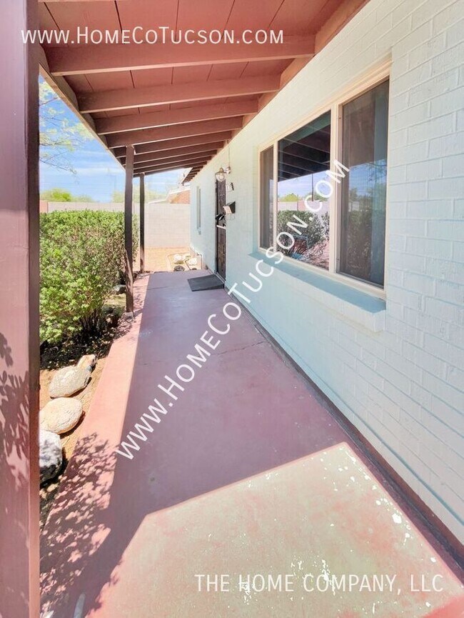 Foto del edificio - 4307 E Lester St