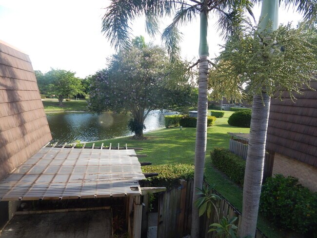 Building Photo - 1308  13th Lane  Palm Beach Gardens Fl 33418