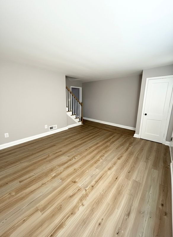 Foto del edificio - 607 Lucia Ave