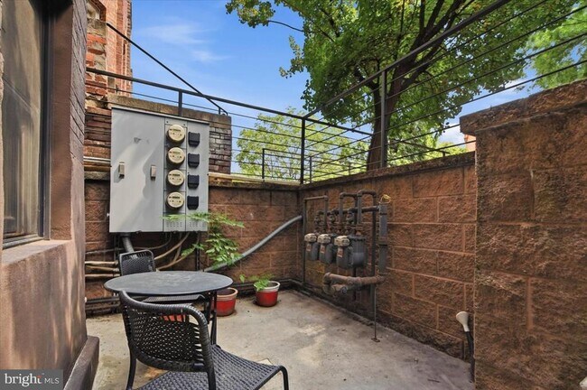 Foto del edificio - 3222 13th St NW