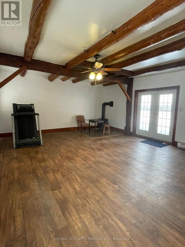 Building Photo - 18085 County Rd 19