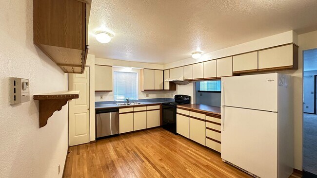 Foto del edificio - 831 S 310th Pl