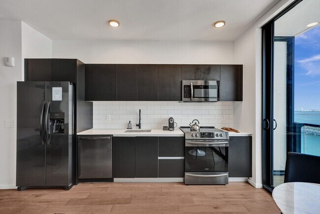 Foto del edificio - 398 NE 5th St