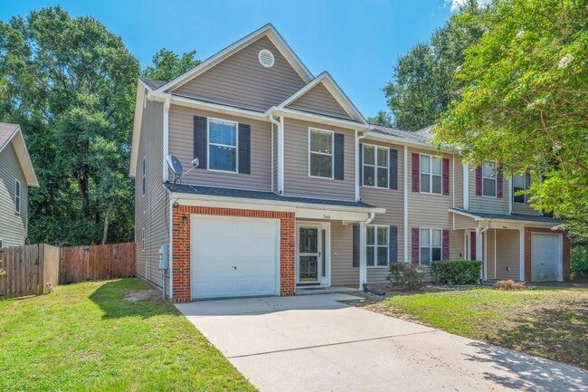 Foto del edificio - 242 Wainwright Dr