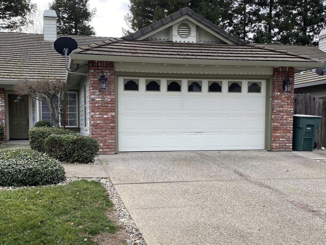 1084 Gilliland Dr, Yuba City, CA 95991 House Rental in Yuba City, CA