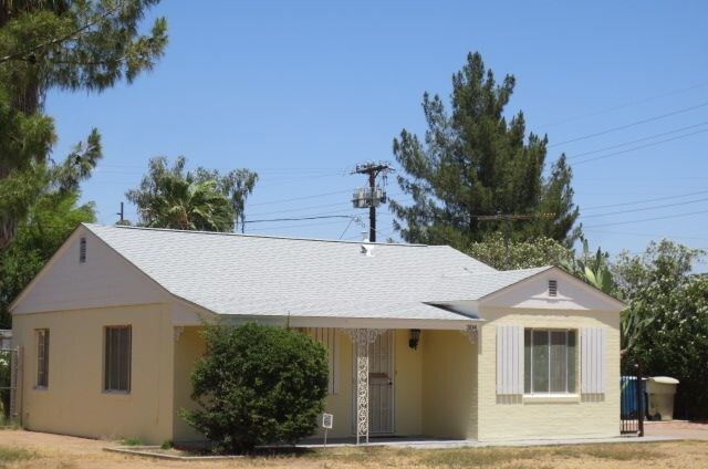 Primary Photo - Updated Historic 2 Bed in Central Phx
