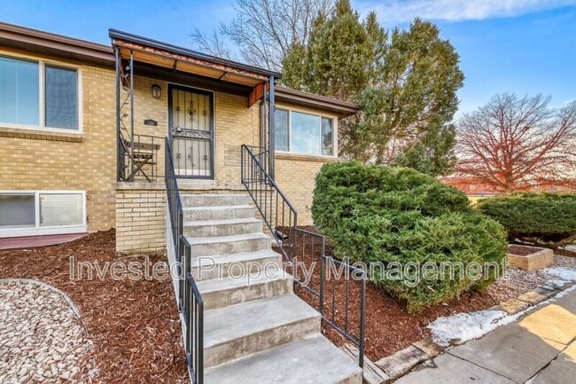 Building Photo - 3392 Ivy St