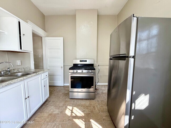 Foto del edificio - 1115 S 32nd St