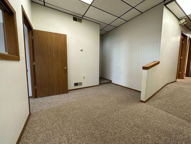 Photo - First Floor Commercial Space in Perfect Oakland Location Right on Boulevard of the Allies! CALL T... Apartment