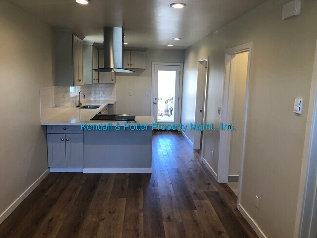Building Photo - East Lake Ranch, LLC