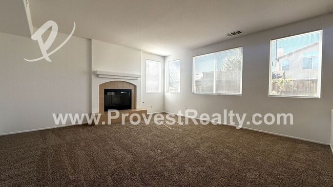 Building Photo - 11958 Russell Ct