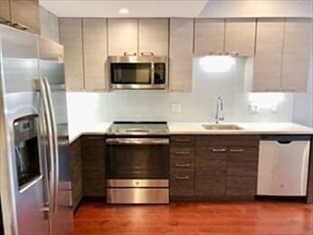 Foto del edificio - 1699 Massachusetts Ave