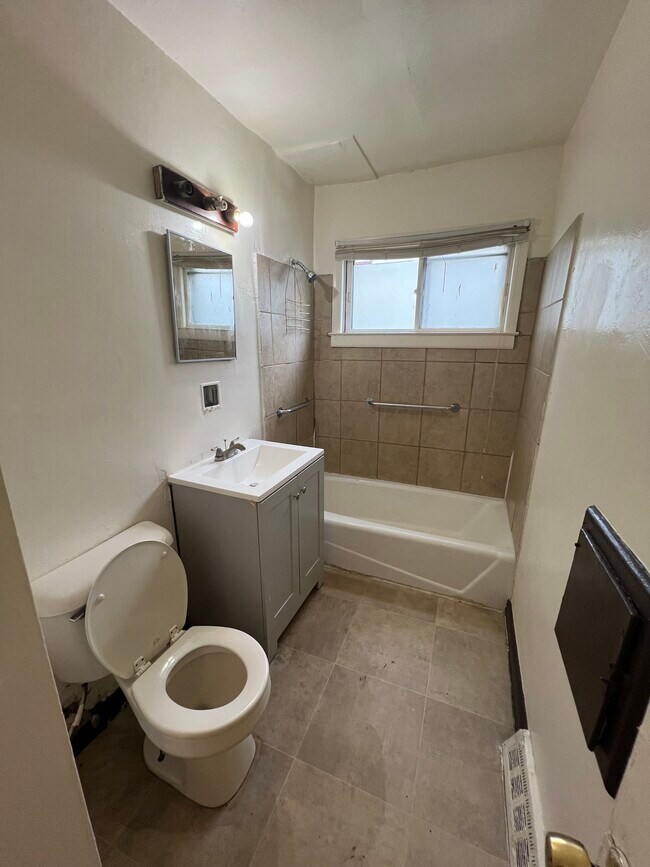 Foto del edificio - 4957 N 46th St