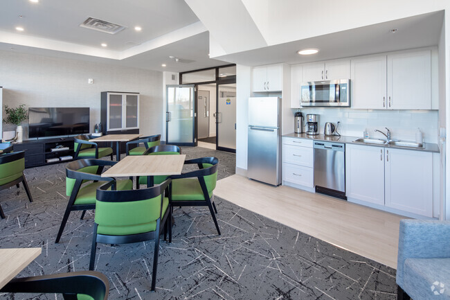 Amenity Room - Bayfield Tower Apartments