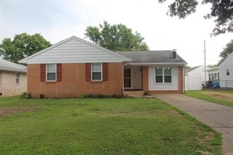 Building Photo - 1716 S Walnut Ln
