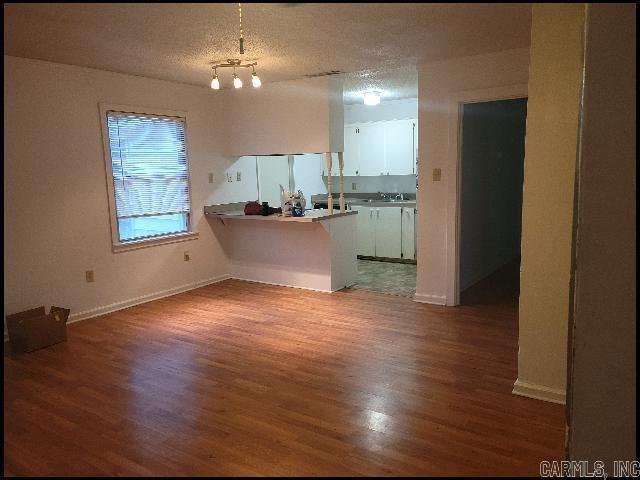 Foto del edificio - 1705 Lilac Cir