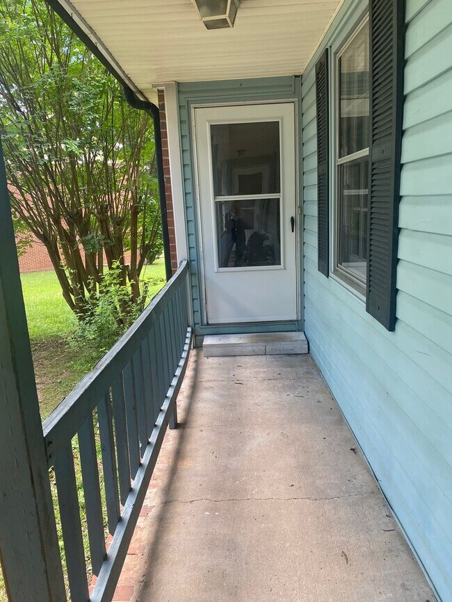 Foto del edificio - 105 Fairhaven Ct