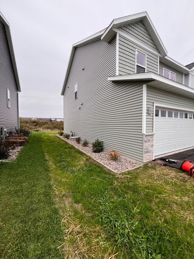 Foto del edificio - 3402 Green Pastures Ln