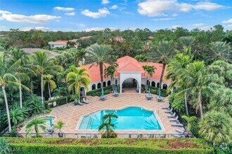 Building Photo - 12863 Carrington Cir
