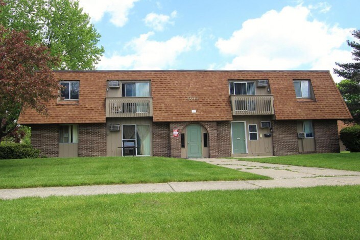 Primary Photo - Woodland Oaks 2 Bedroom - $200 MOVE IN BONUS!