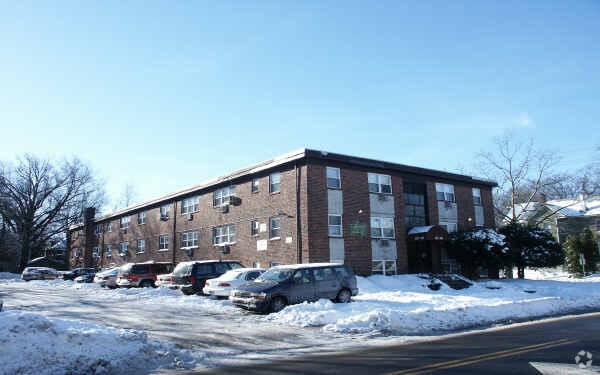 Foto principal - 157-161 W 3rd Ave