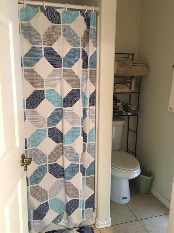 Building Photo - 28507 Champion Oaks Dr