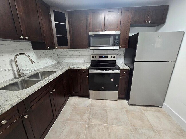 Foto del edificio - 5625 W 20th Ave