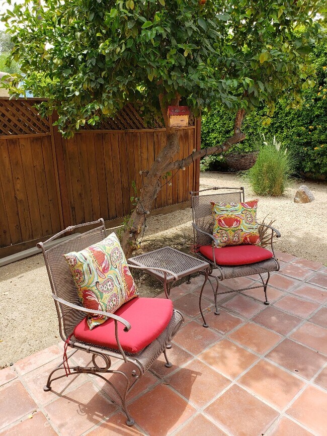 45905 Portola Ave, Palm Desert, CA 92260 Townhome Rentals in Palm