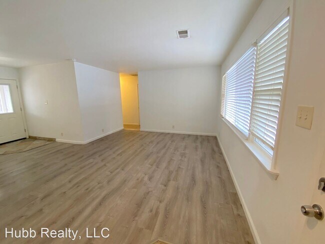 Building Photo - 2 br, 2 bath House - 2070 Whitfield Way #2070