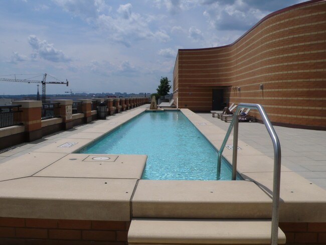 Foto del edificio - 400 Massachusetts Ave NW