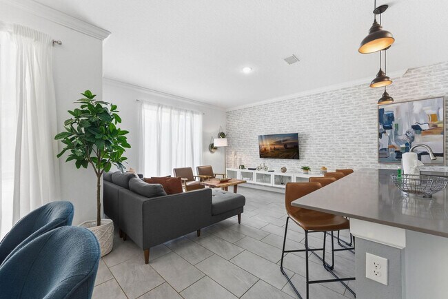 Foto del edificio - 4224 Paragraph Dr