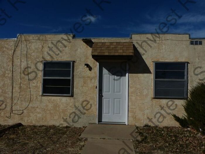 Foto principal - Cute 2 Bedrooms one bath apartment.