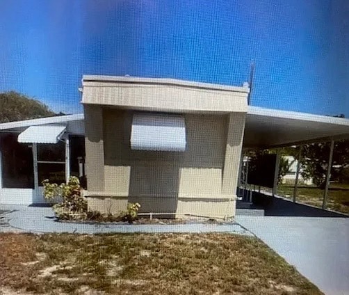 Primary Photo - 7849 SE Eagle Ave