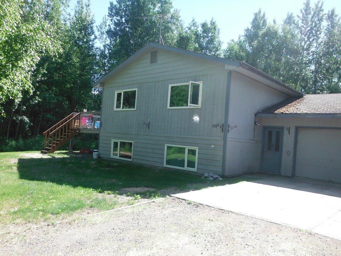 Primary Photo - 3591 Biathalon Ave